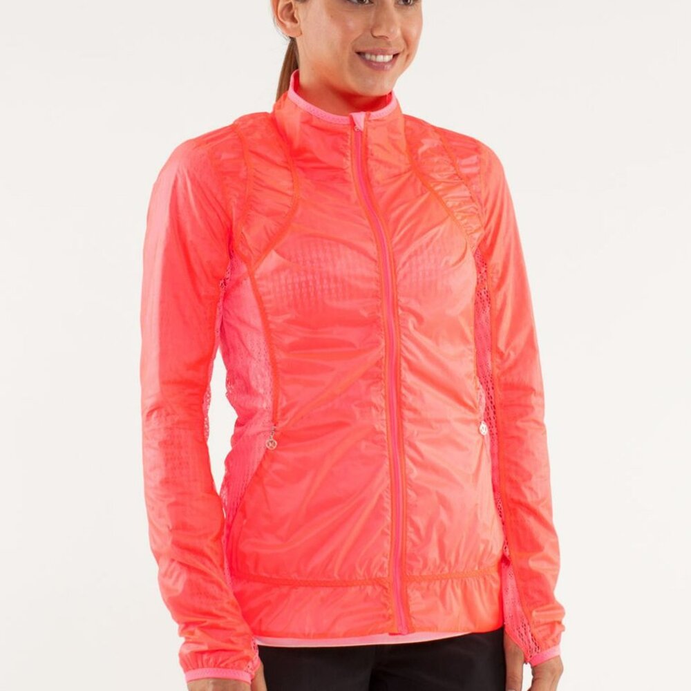 Lululemon Women's Run Nothin' To Hide Jacket Flash Light Coral 8